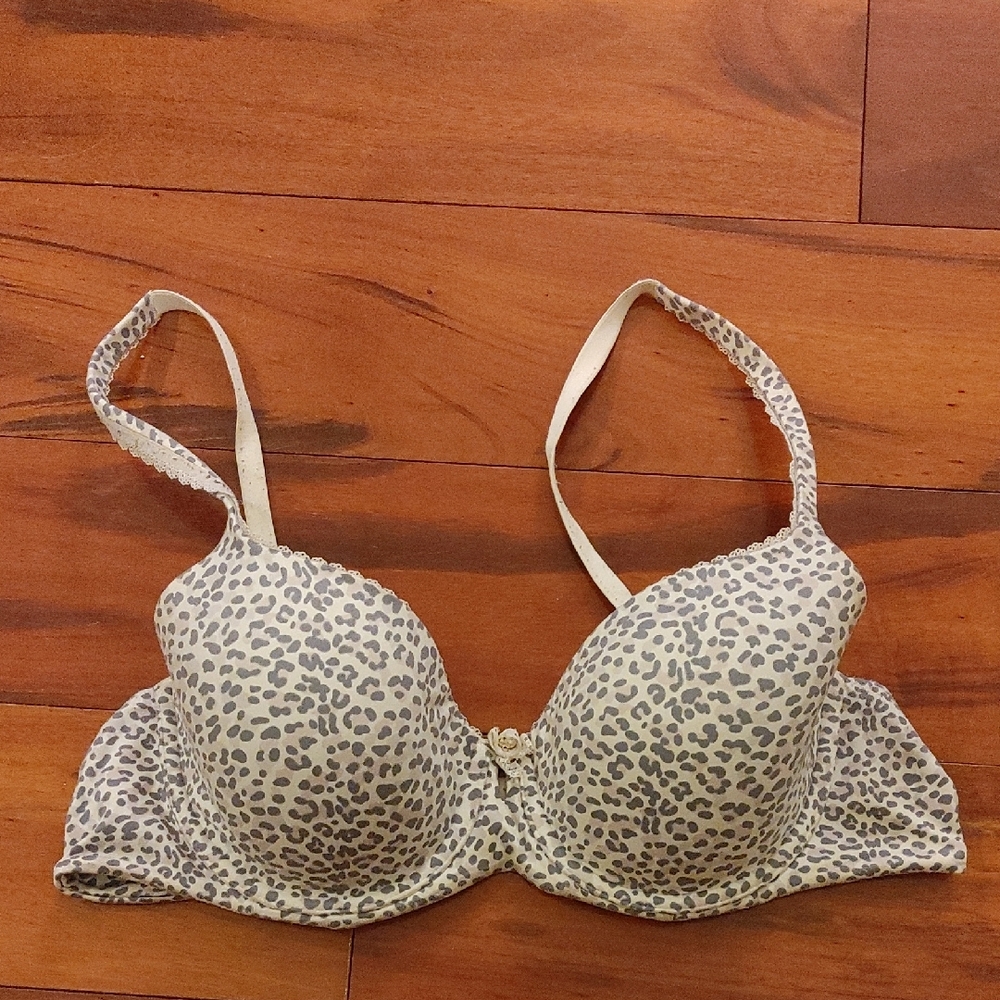 Victoria's Secret Body By Victoria Lined Demi, Leopard 38C